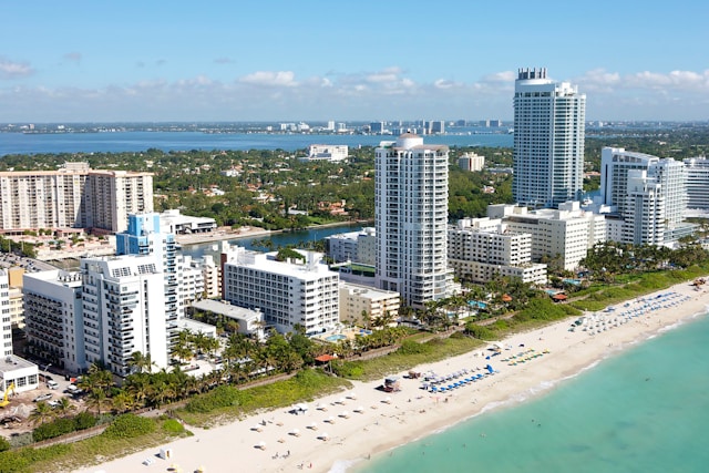 Unlock the Hidden Secrets of a Spotless Miami Beach Home: How Rushmaid Transforms Cleaning into an Art Form